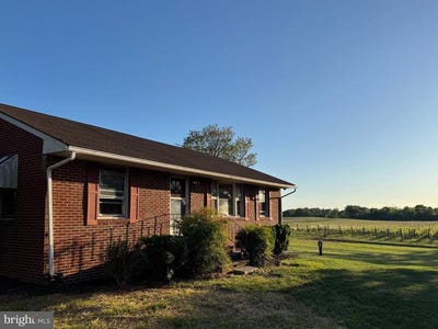 /international/us/5268-old-barboursville-road-barboursville-va-110108666378/