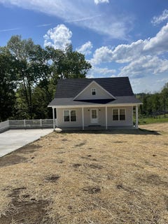 /international/us/104-cedarwood-drive-lancaster-ky-110107783689/