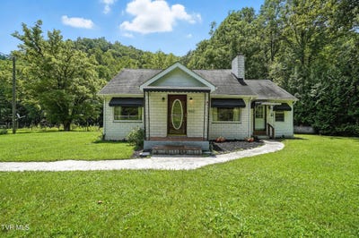 /international/us/7742-south-fork-rd-pound-va-110101302709/?lang=en