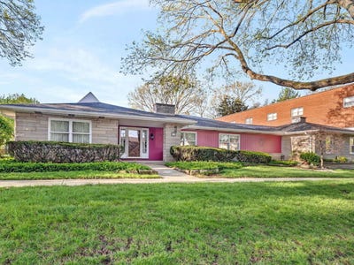 /international/us/409-w-jefferson-street-morris-il-110108358391/