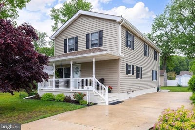 /international/us/44-s-market-street-gibbstown-nj-110108195278/