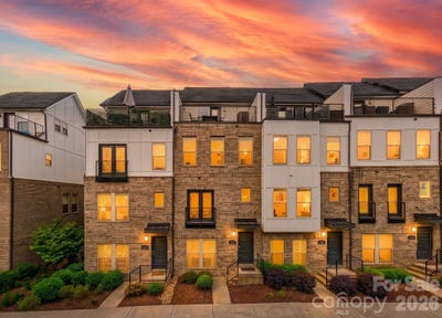 /international/us/15036-new-amsterdam-lane-charlotte-nc-110107475794/