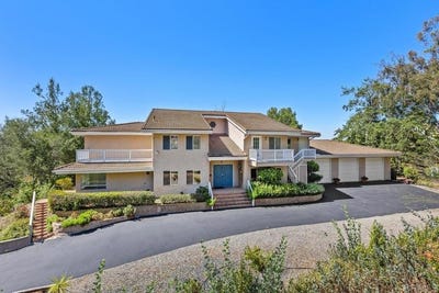 /international/us/40461-rock-mountain-drive-fallbrook-ca-110107876888/