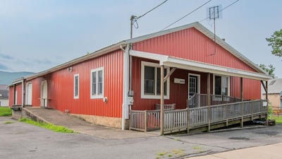 /international/us/2117-webb-street-williamsport-pa-110119633224/