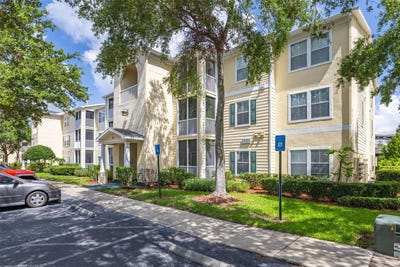 /international/us/18439-bridle-club-drive-tampa-fl-110107276961/