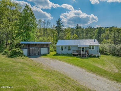 /international/us/401-rabbit-college-road-petersburgh-ny-110108167545/