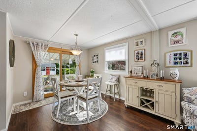 /international/us/25-garden-drive-southington-ct-110109152195/