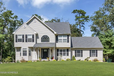 /international/us/209-n-success-road-cream-ridge-nj-110119644953/
