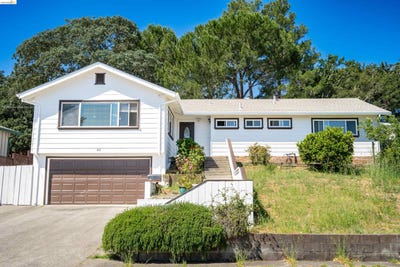 /international/us/64-washington-st-novato-ca-110108207853/