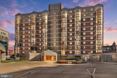 /international/us/24-courthouse-sq-rockville-md-110108549158/