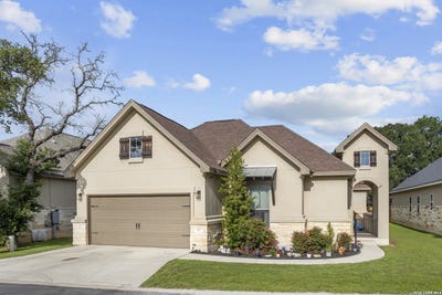 /international/us/522-carriage-house-spring-branch-tx-110108351918/
