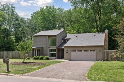 /international/us/13124-april-lane-minnetonka-mn-110108541204/