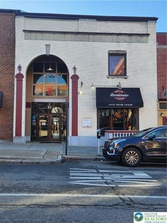 /international/us/81-w-broad-street-bethlehem-city-pa-110107552890/