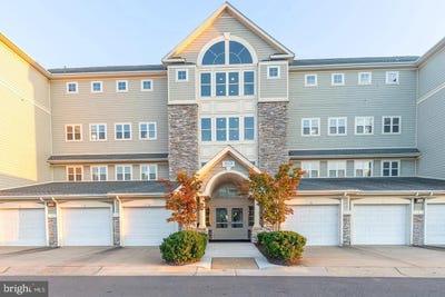/international/us/1601-ladue-court-woodbridge-va-110101264693/