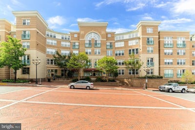 /international/us/12001-market-street-reston-va-110108478535/