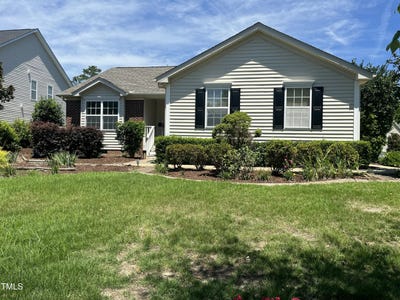 /international/us/400-holly-thorn-trace-holly-springs-nc-110101366615/?lang=en