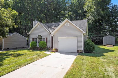 /international/us/2710-cedar-chase-drive-matthews-nc-110101138453/?lang=en