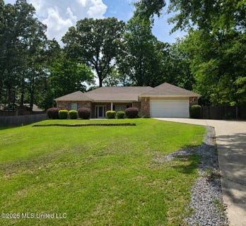 /international/us/121-serene-hill-drive-hattiesburg-ms-110108164193/