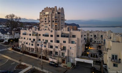 /international/us/6-burd-street-nyack-ny-110106379696/