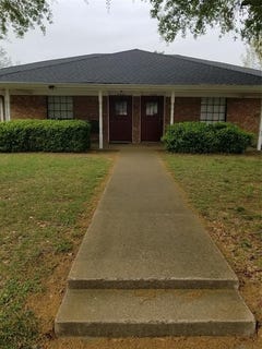 /international/us/2800-springhaven-court-bedford-tx-110098452608/