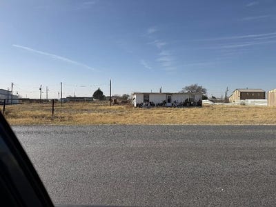 /international/us/300-sw-county-rd-crane-tx-110104908877/