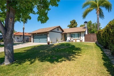 /international/us/685-s-smoketree-avenue-rialto-ca-110108382579/