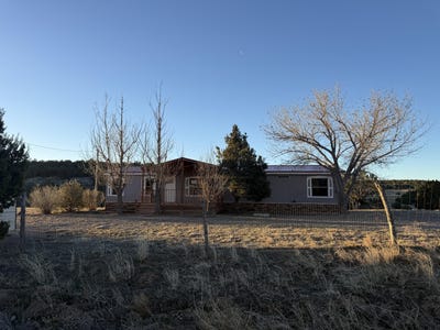 /international/us/132-v-hill-road-edgewood-nm-110106959405/