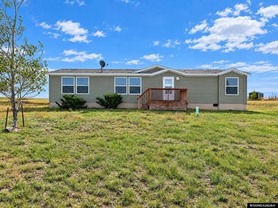 /international/us/13-lila-rd-gillette-wy-110120455158/