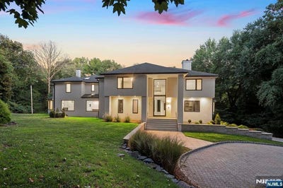 /international/us/1-lambs-lane-cresskill-nj-110101478081/?lang=en