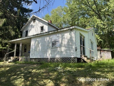 /international/us/1082-old-petroleum-center-road-titusville-pa-110101070895/?lang=en