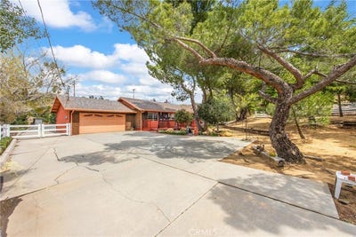 /international/us/48150-twin-pines-road-banning-ca-110098546927/