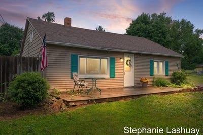 /international/us/169-s-linda-street-ne-cedar-springs-mi-110100359297/