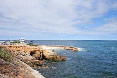 /international/us/909-coast-la-jolla-ca-110101951205/