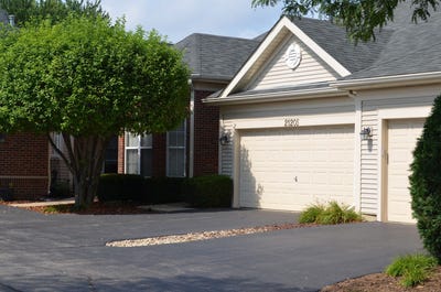 /international/us/21205-w-cypress-lane-plainfield-il-110101536318/