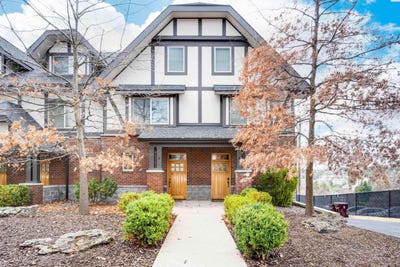 /international/us/715-ne-oak-street-condo-b-pullman-wa-110106338139/