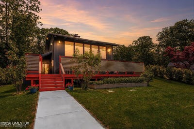 /international/us/93-carol-street-danbury-ct-110108737560/