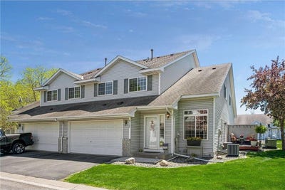 /international/us/317-creekside-drive-buffalo-mn-110108061510/