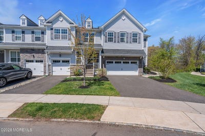 /international/us/48-begonia-lane-monroe-nj-110107570018/