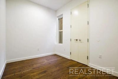 /international/us/911-jefferson-avenue-brooklyn-ny-110109012723/