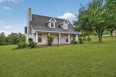 /international/us/4697-holbrook-road-springtown-tx-110120105866/