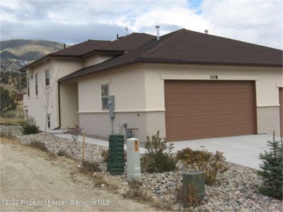 /international/us/108-castle-ridge-drive-new-castle-co-110108146015/