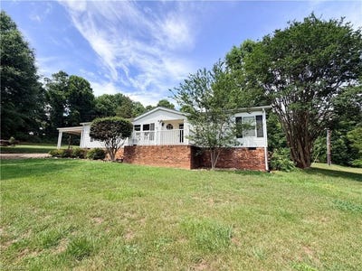 /international/us/1390-cb-eller-school-road-elkin-nc-110108723484/