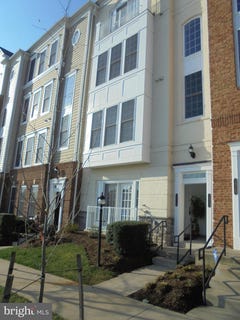 /international/us/14784-potomac-branch-drive-woodbridge-va-110108545765/