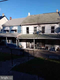 /international/us/931-w-spruce-street-coal-township-pa-110108713419/