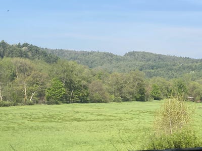 /international/us/13-happy-hollow-road-royalton-vt-110108153409/