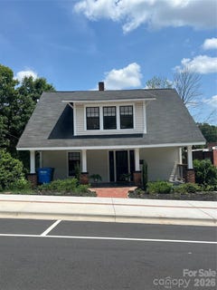 /international/us/134-n-4th-street-albemarle-nc-110119623811/