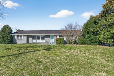 /international/us/204-w-7th-st-livingston-tn-110105903011/