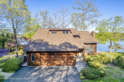 /international/us/206-riverside-drive-malden-on-hudson-ny-110099141840/
