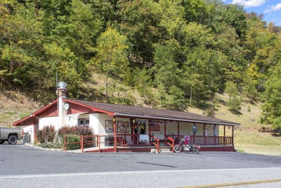 /international/us/6547-potomac-river-rd-monterey-va-110102377650/