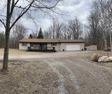 /international/us/4175-hicks-road-beaverton-mi-110106696476/